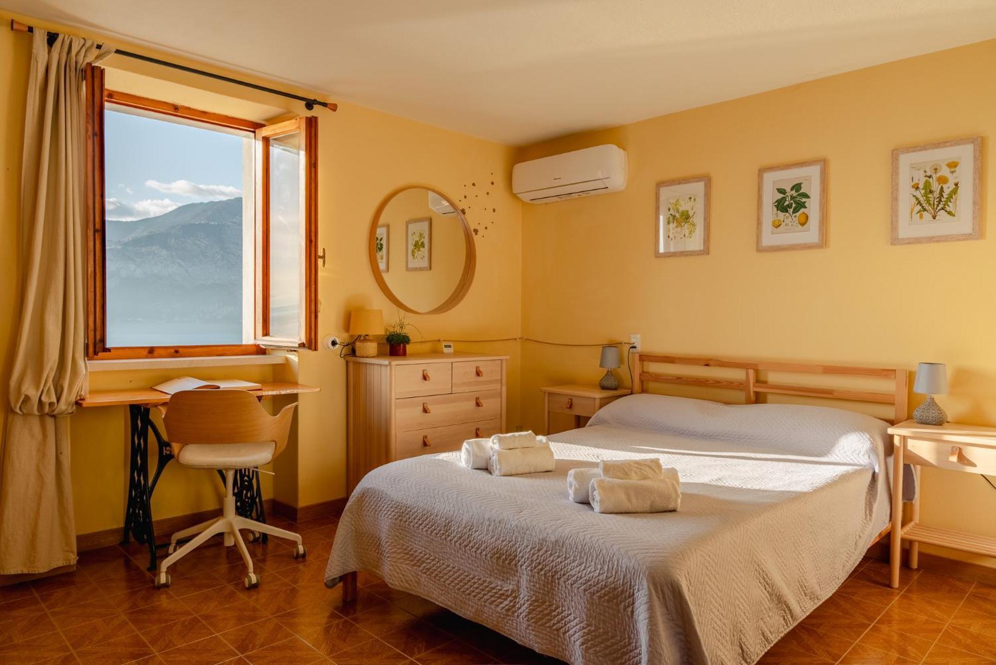 Garda Doma Bed & Breakfast Brenzone sul Garda Exterior photo